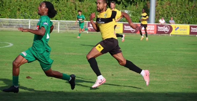 photo  duel d’ex-coéquipiers entre le suzerain chabouane mady (à gauche) et alexandre vardin (à droite).  &copy;  sa beaumont 