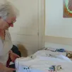 photo  la broderie est l’autre péché mignon de martine pitard. 