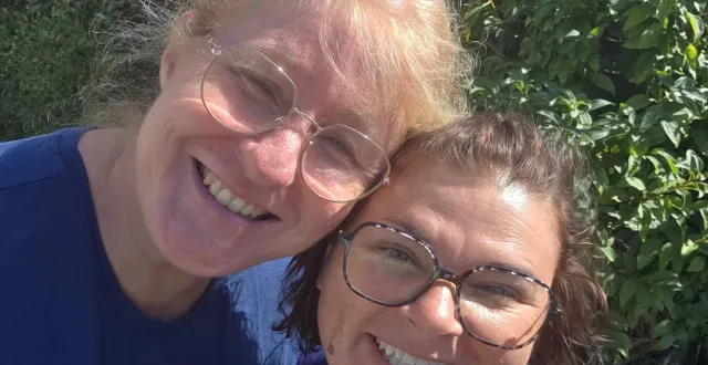 photo  géraldine brossaud et aurélie guérineau.  &copy;  co 