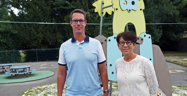 photo  romaric jousset, directeur du collège, et nadine durand, directrice de l’école.  &copy;  ouest-france 