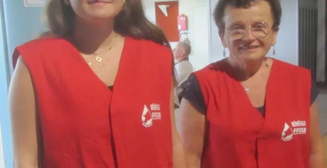 photo  solane guittet, 17 ans, et marie-françoise thierry sont deux nouvelles bénévoles à l’association béconnaise de don de sang, ce qui porte à 18le nombre de bénévoles.  &copy;  o.-f. 