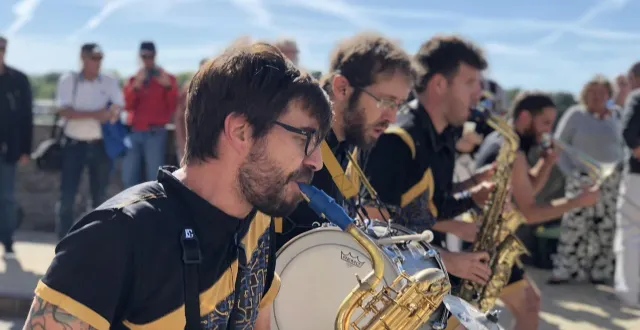 photo  musique et bonne humeur lanceront la saison culturelle lors du ban’quai le 28 septembre.  &copy;  archives co - emmanuel poupard 