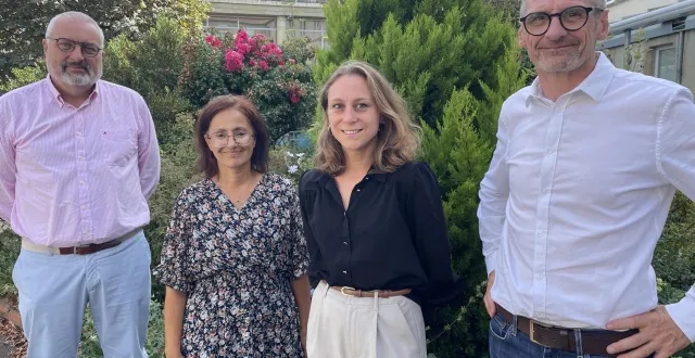 photo  une partie du personnel d’encadrement du lycée mézeray-gabriel : de gauche à droite, renaud douaire (proviseur), marlène gomès (secrétaire générale), lise porte (proviseure adjointe) et franck hardy (directeur délégué aux formations).  &copy;  ouest-france 