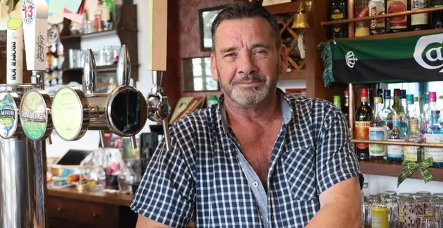 photo  terence anderson est le propriétaire du pub les trois cheminées à montsecret-clairefougère (orne), depuis 2019.  &copy;  ouest-france 