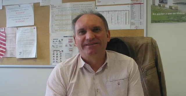 photo  laurent pitard, le principal du collège jean moulin  &copy;  ouest-france 