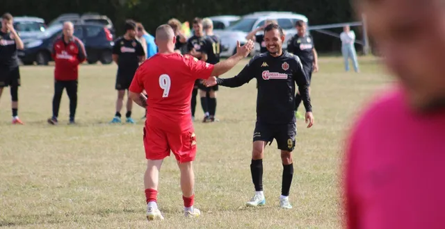 photo  les joueurs de sai ont échoué aux tirs au but face à écouché, qui évolue deux divisions au-dessus.  &copy;  ouest-france 