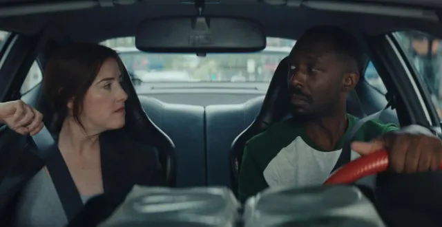 photo  « empathie », série de florence longpré avec thomas ngijol.  &copy;  canal+ 