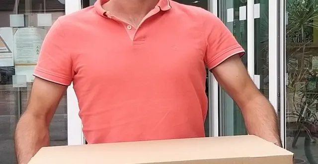 photo  steven est venu récupérer le pack rentrée pour son plus jeune enfant.  &copy;  ouest-france 