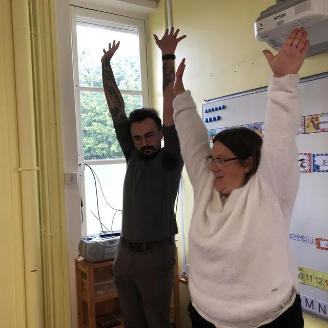 photo les enfants apprennent une chanson en anglais.  ©  ouest-france