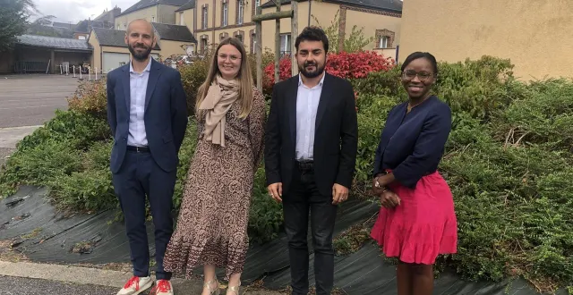 photo  de gauche à droite : jean christophe goutal, principal, céline lenoble cpe, simon jaraie principal-adjoint, qui vient de bernay, et constance mbarga secrétaire générale.  &copy;  ouest-france 