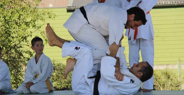 photo  le forum des associations de la flèche (sarthe) se déroule ce samedi 6 septembre 2025 au complexe de la monnerie.  &copy;  archives ouest-france 