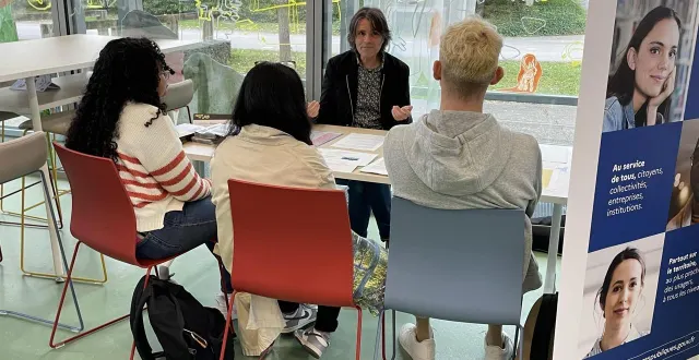 photo  comme l’an dernier, le job dating a lieu sur le site du campus universitaire.  &copy;  archives ouest-france 