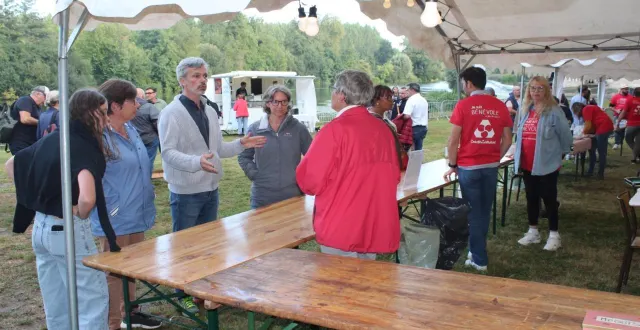 photo parcé-sur-sarthe. la météo a contrarié la soirée guinguette  &copy;  le maine libre 
