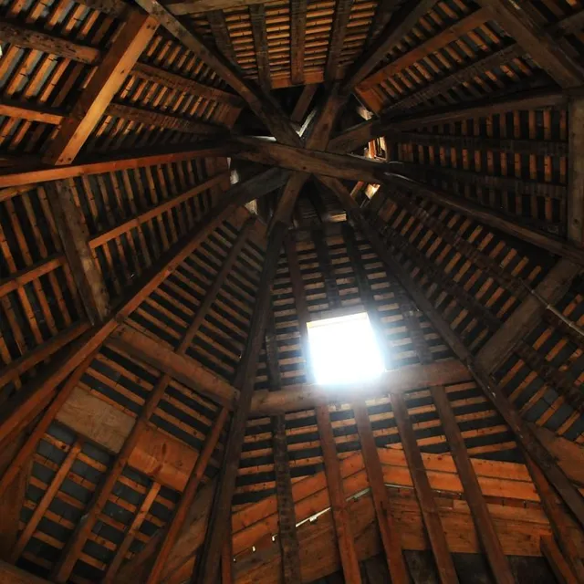 photo aujourd’hui, la charpente de ce pigeonnier, situé rue de belfort, est totalement visible.  ©  ouest-france