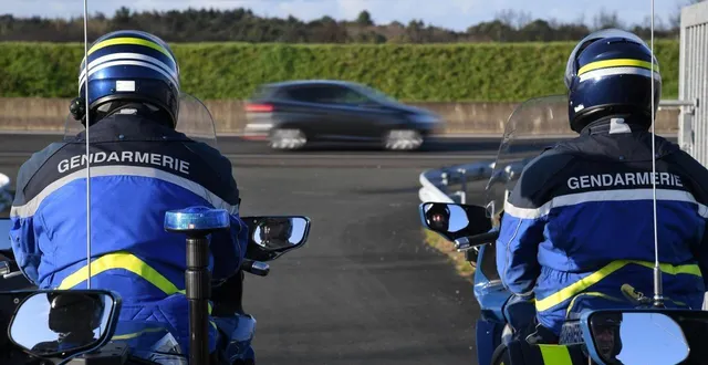 photo  l’automobiliste a été intercepté par le peloton motorisé de durtal (photo d’illustration).  &copy;  co 