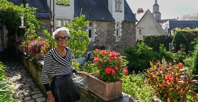 photo  angers, rue de la harpe, 3 septembre 2025. nicole luxembourger ne manque pas d’idées ni de volonté pour préserver l’hôtel d’andigné, magnifique demeure encore méconnue au cœur de la doutre. l’octogénaire ouvrira son jardin aux visiteurs lors des journées du patrimoine.  &copy;  photo co – laurent combet 