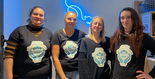 photo  de gauche à droite : margaux, vice-présidente ; laurane, secrétaire ; céline, trésorière et anaïs, présidente des animaux putangeois, organisent dimanche prochain, leur deuxième édition de la journée tattoo flash pour récolter des fonds pour la protection des animaux.  &copy;  ouest-france 