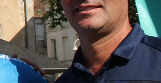 photo  à mamers, jérôme delaunay encourage petits et grands à profiter de la fête du sport et des associations.  &copy;  le maine libre 