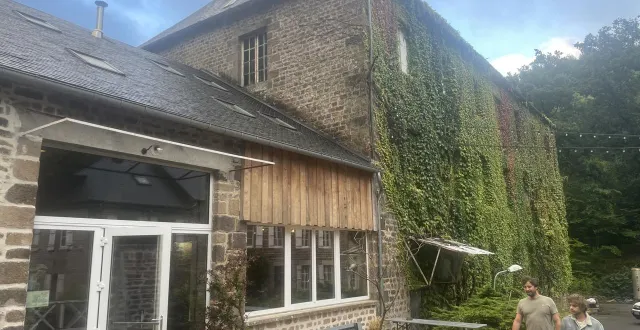photo  le moulin de l’hydre à saint-pierre-d’entremont, dans l’orne, a été sélectionné pour l’édition 2025 du loto du patrimoine.  &copy;  ouest-france 