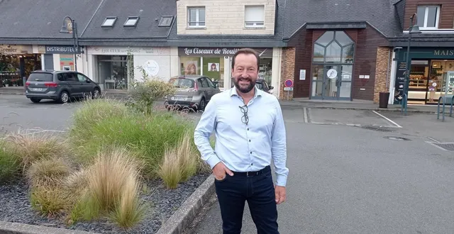 photo  jean-marc laffay se réjouit de faire partie des acteurs économiques locaux en installant son agence owimo, chez lui, dans sa commune de résidence.  &copy;  ouest-france 