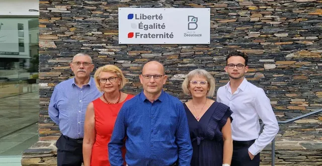 photo  les têtes de liste de beaucouzé demain : eric ravin, nelly dande, marc pierrot, nadège blon et maxence lebreton.  &copy;  co 