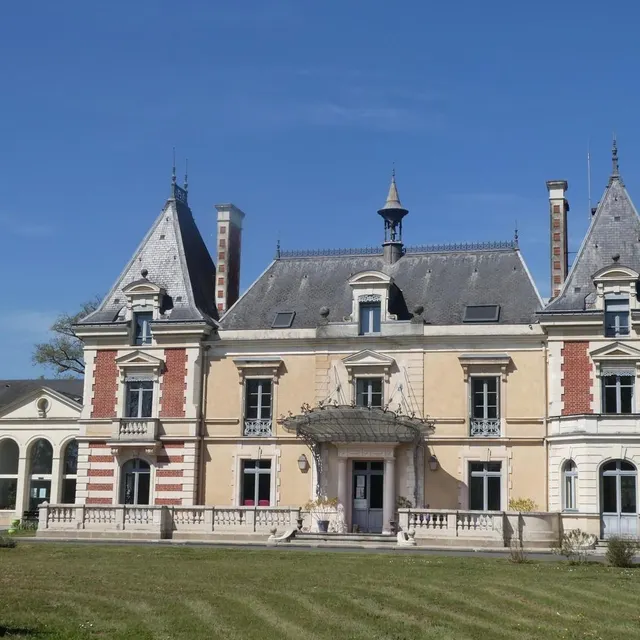 Le château du Perquoi, propriété de la MSA, est devenu une pouponnière et une résidence pour personnes âgées. Ouest-France photo le château du perquoi, propriété de la msa, est devenu une pouponnière et une résidence pour personnes âgées. © ouest-france