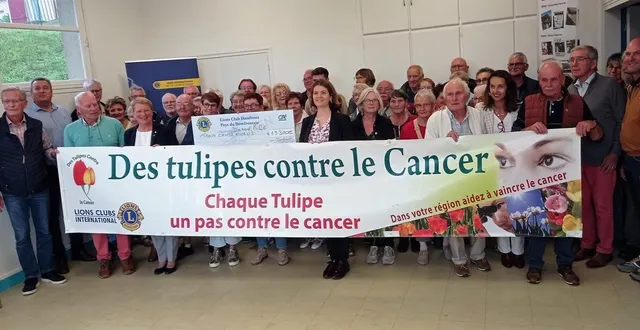 photo  moment très convivial de solidarité, organisé par le lions club, au foyer de la hamardière à domfront-en-poiraie.  &copy;  ouest-france 