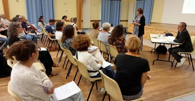 photo  de nombreux acteurs des secteurs sanitaire et social étaient présents pour le lancement du contrat local de santé.  &copy;  ouest-france 