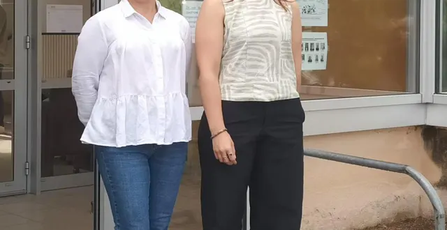 photo  stéphanie pironneau, la directrice, en compagnie de vanessa collin, la nouvelle enseignante.  &copy;  ouest-france 