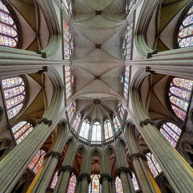 photo le chœur de la cathédrale saint-julien du mans.  ©  franck dubray / archives ouest-france