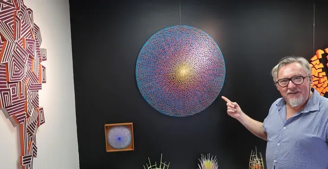 photo  bouchemaine, jeudi 4 septembre. la mini-galerie de philippe louvet guérif aborde la rentrée avec une exposition des œuvres de guy camut, artiste angevin.  &copy;  co- fabienne supiot 