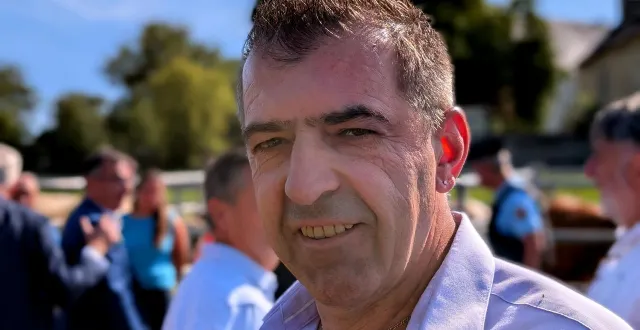 photo  mickaël allard à nouveau candidat à la mairie de verneil-le-chétif (sarthe) .  &copy;  ouest-france 