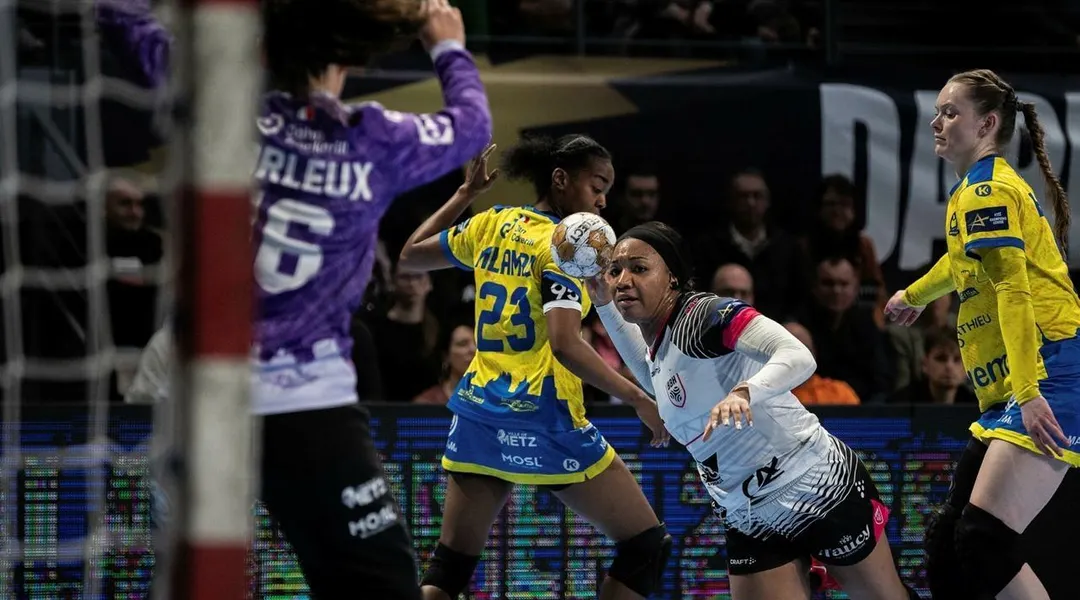 Pauletta Foppa znów nie zagra z Brest Bretagne Handball i jej występ w reprezentacji Francji jest niepewny