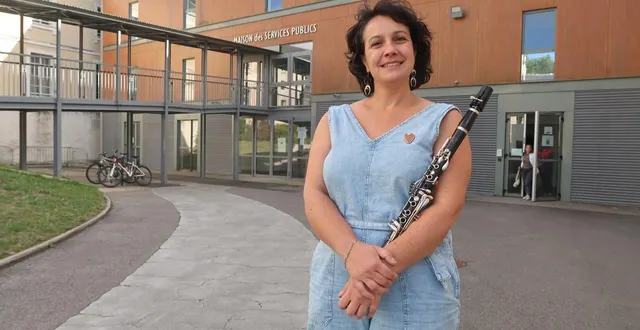 photo  baugé, le 4 septembre 2025. clarinettiste depuis l’âge de huit ans, sandrine debaugé est la nouvelle directrice de l’ecole de musique baugeois-vallée.  &copy;  co - agathe le nueff 