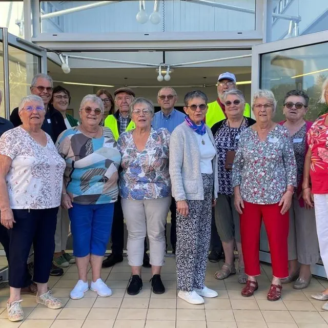 photo les bénévoles chargés de l’organisation à la salle des fêtes de bazouges-cré.  ©  le maine libre - louis gohin