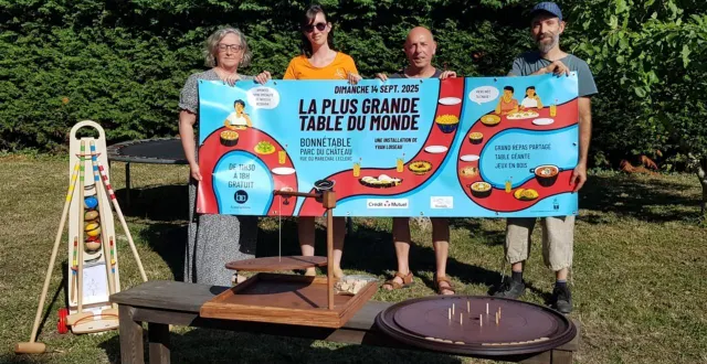 photo  les bénévoles de bonn’actions se préparent à accueillir habitants et familles pour relever le défi de la plus grande table du monde.  &copy;  le maine libre 