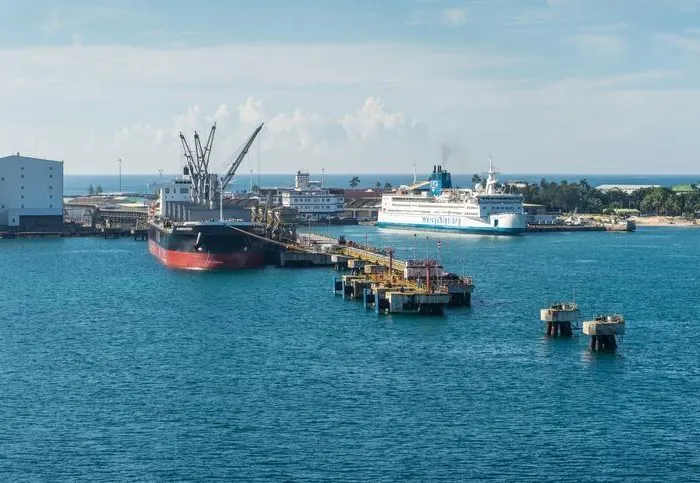 « Incroyable ! » Il retrouve chez ses parents un marin rencontré dans un port à 8 000 km de là  (Ouest-France)