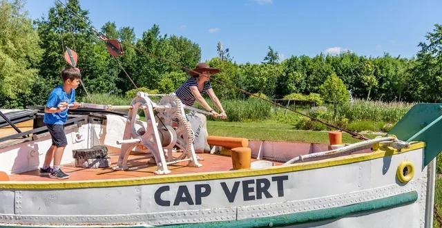 photo  le site de cap loire, à montjean-sur-loire (maine-et-loire), a enregistré une belle saison cette année.  &copy;  dominique drouet / cap loire 