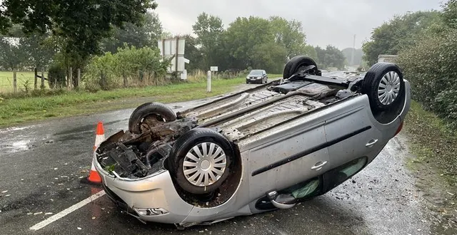 photo  un accident est survenu sur la route départementale entre trangé et la quinte à hauteur de degré.  &copy;  le maine libre 