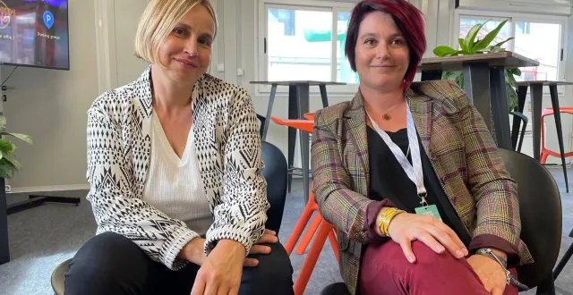 photo  nathalie jarrier, chargée de communication, et laetitia proust, responsable du service commercial de la foire du mans, organisée par le mans événements.  &copy;  ouest-france 