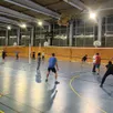 photo la section de volley-ball est à ses débuts. les joueurs souhaitent créer un bureau et développer leur club.