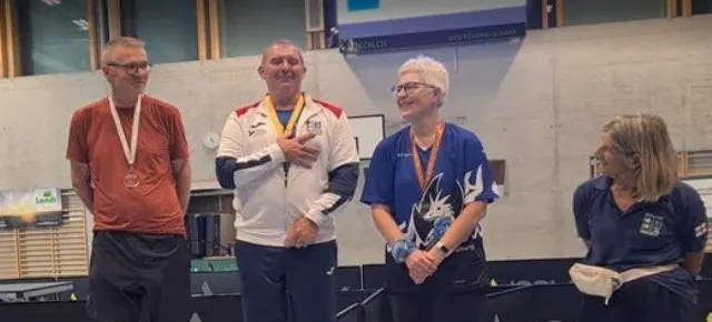 photo  franck graindorge sur la plus haute marche du podium en suisse.  &copy;  ep138 