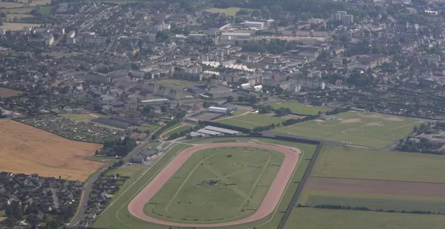 photo  l’enquête publique pour le plui-h de de la cdc d’argentan (ici l'hippodrome du pays d'argentan à urou-et-crennes) débute lundi prochain.  &copy;  archives ouest-france 