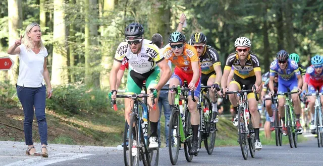 photo  le tour de l’orne 2025 a lieu ce week-end. il s’élance de bagnoles-de-l’orne, samedi, et se terminera à vimoutiers, dimanche.  &copy;  archives serge ruer 