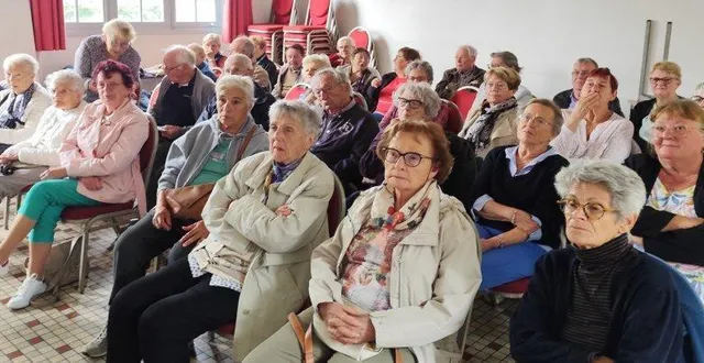 photo  jeudi après-midi, l’aigle accueil a tenu son assemblée générale, à la salle ferry.  &copy;  ouest-france 