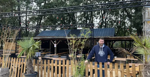 photo  kevin martin est à la tête de la guinguette de malagué.  &copy;  co 