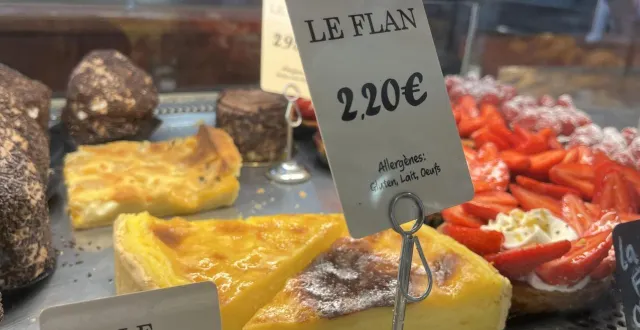 photo  les flans pâtissiers attisent les papilles dans les vitrines des pâtisseries.  &copy;  photo d’illustration - archives le maine libre 