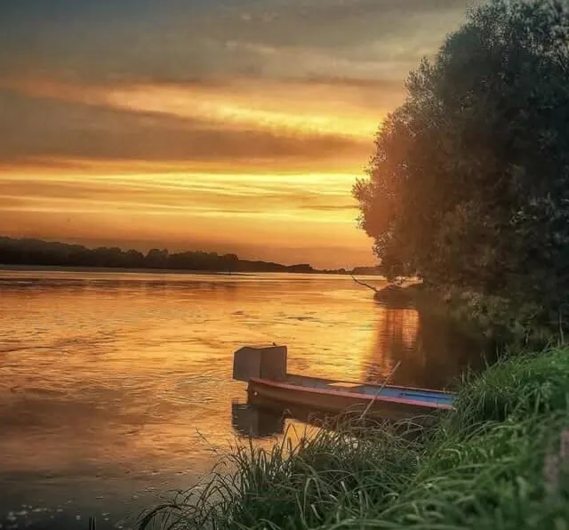 photo la ménitré.  ©  michel vincelot