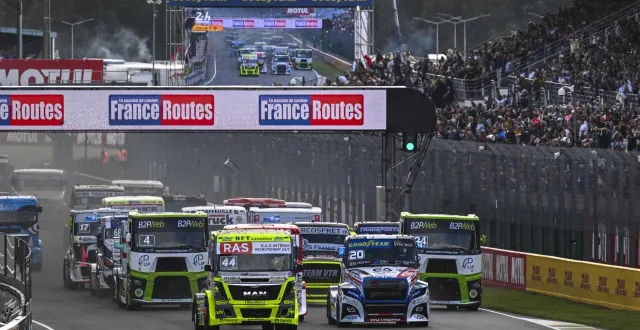 photo  la quarantième édition des 24 heures camions débute le 20 septembre 2025.  &copy;  archives le maine libre - denis lambert 