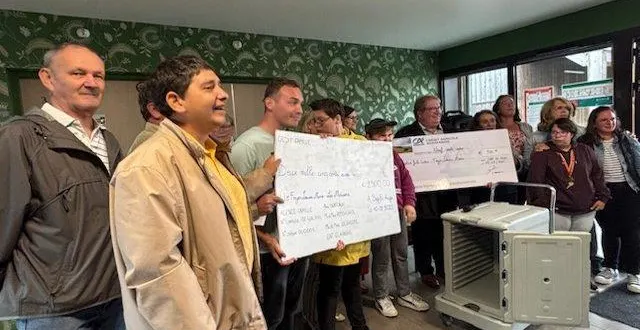 photo  les aides accordées ont permis l’achat de chariots roulants pour servir la nourriture dans le foyer de vie.  &copy;  ouest-france 